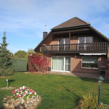 Ferienhaus Mit 2 Fewo In Mecklenburg Apartment Wesenberg Bagian luar foto