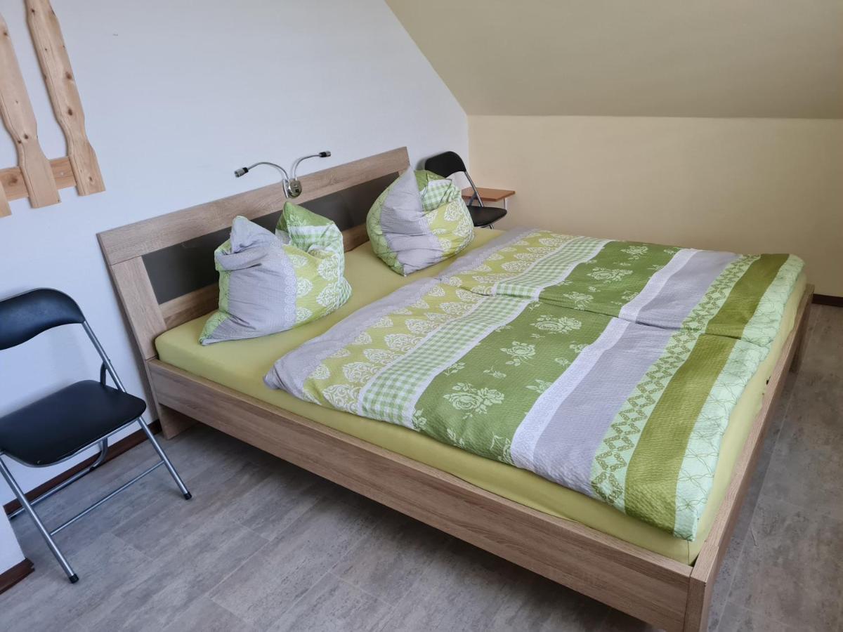 Ferienhaus Mit 2 Fewo In Mecklenburg Apartment Wesenberg Bagian luar foto