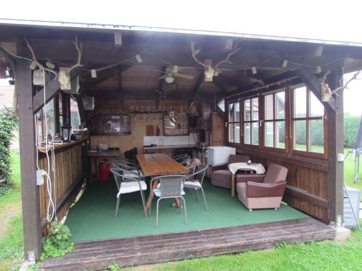 Ferienhaus Mit 2 Fewo In Mecklenburg Apartment Wesenberg Bagian luar foto