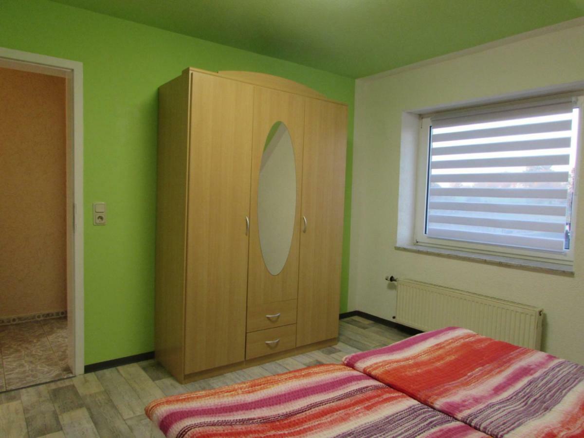 Ferienhaus Mit 2 Fewo In Mecklenburg Apartment Wesenberg Bagian luar foto